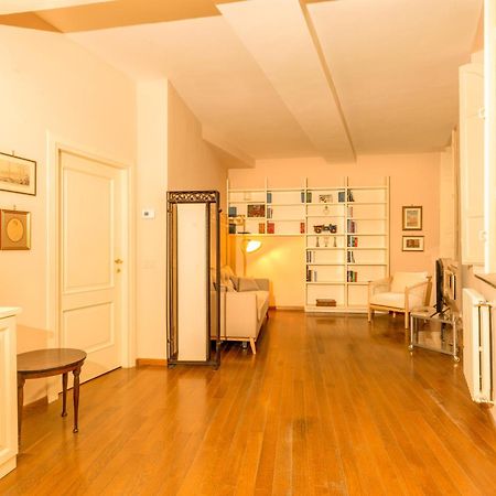 Il Gallo - Charming Apartment In Lucca Heart Exterior photo
