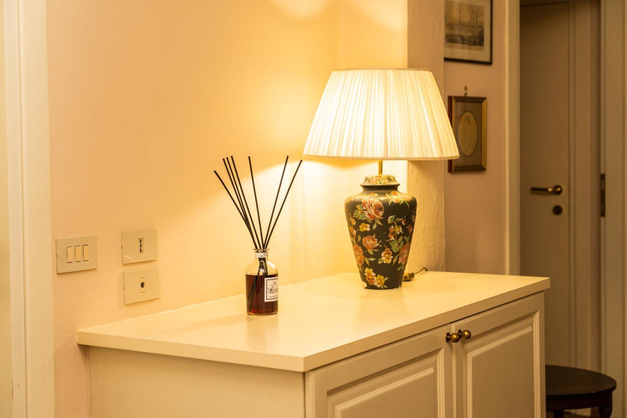 Il Gallo - Charming Apartment In Lucca Heart Exterior photo